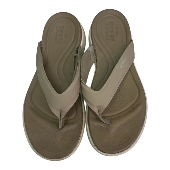 Crocs Women's Kadee II Flip Flops Sandals Comfort Thong Tan Beige Size - Picture 1 of 10